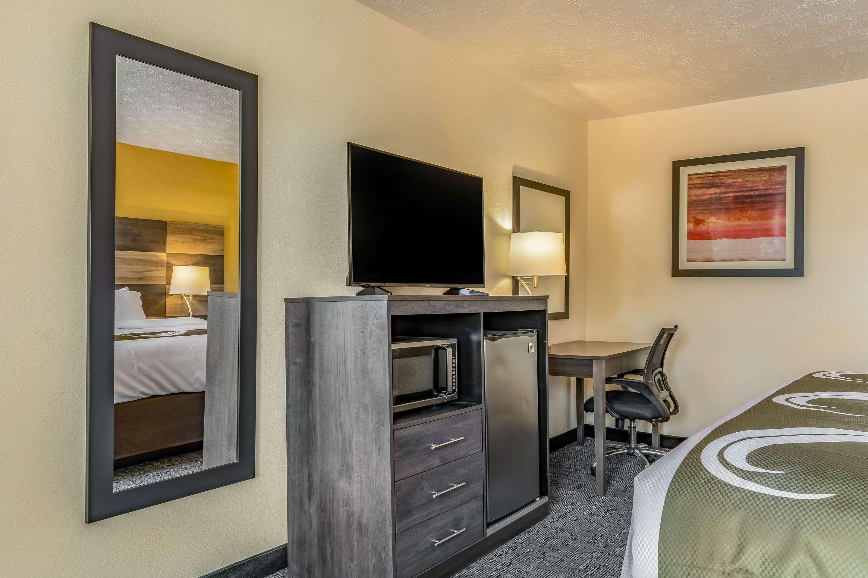 Quality Inn Mount Vernon Экстерьер фото