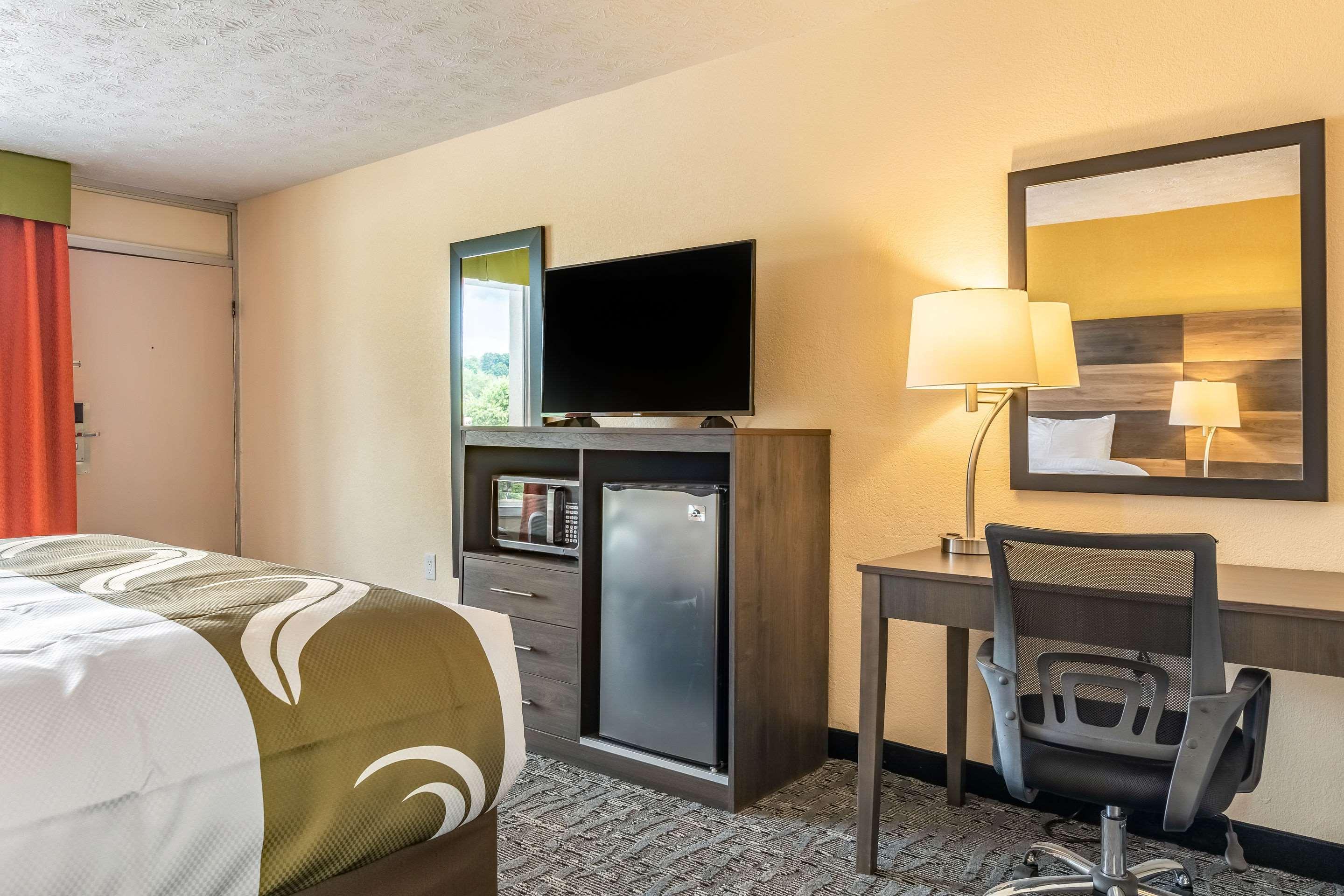 Quality Inn Mount Vernon Экстерьер фото