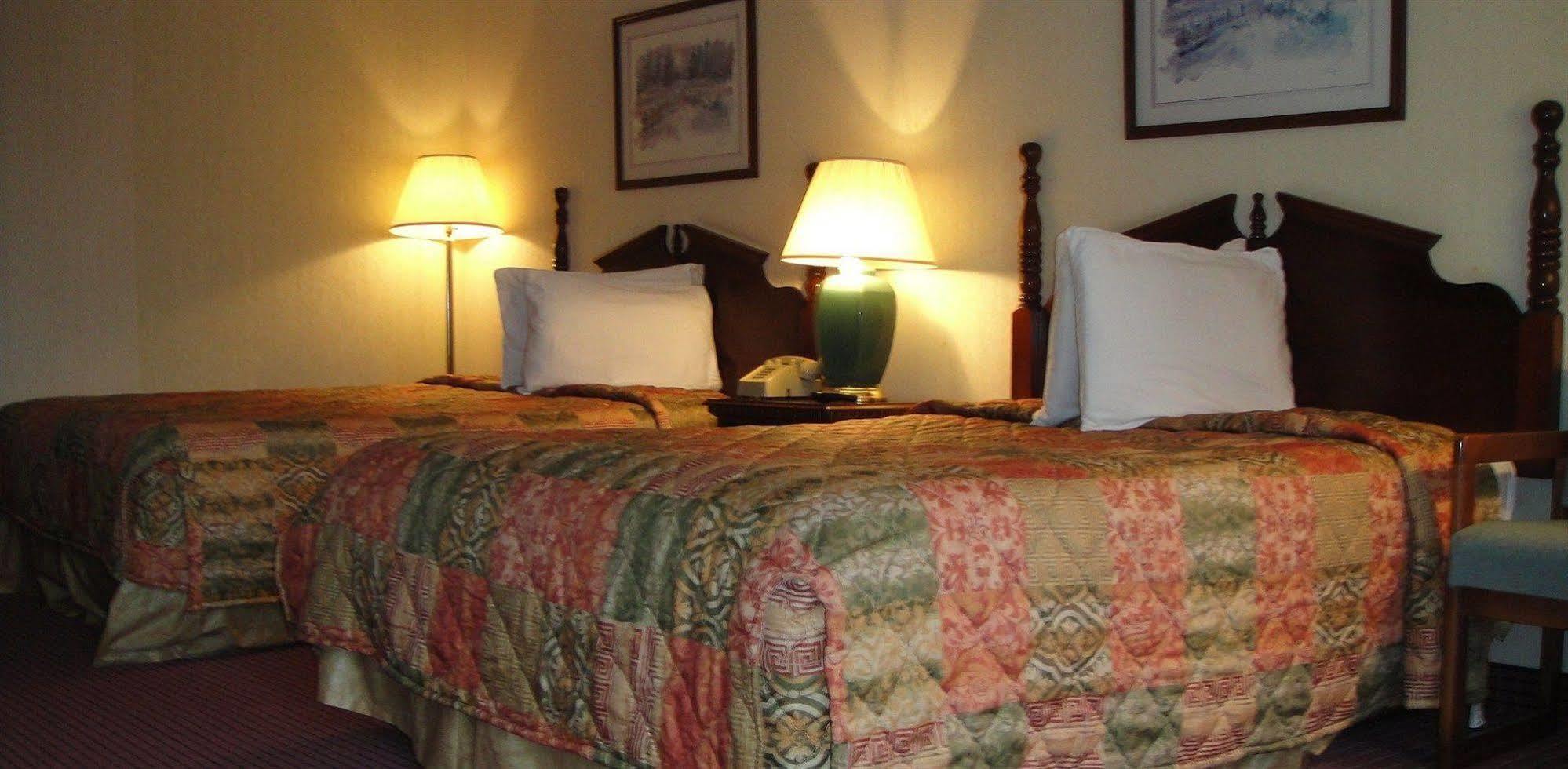 Quality Inn Mount Vernon Экстерьер фото